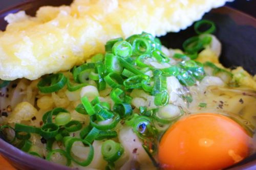 高松の手打十段「うどんバカ一代」釜バターうどんがおすすめの人気店