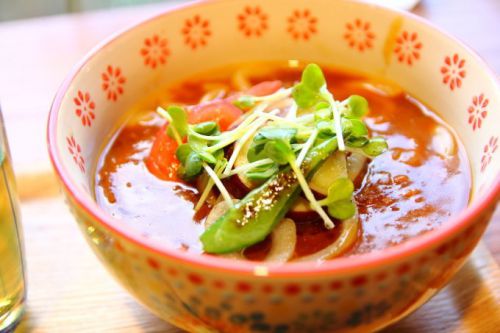 高知・日高村「村の駅ひだか」トマトスタンド「とまとカレーうどん」