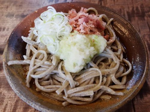 そば蔵「谷川」おろしそば太麺