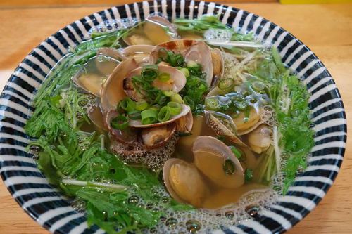 手打ちうどん 梵蔵 @ あさりたっぷり酒蒸しうどん