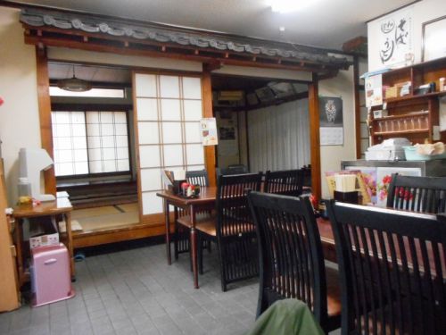 地元に愛されている昔ながらのお蕎麦屋さん!『白雲』
