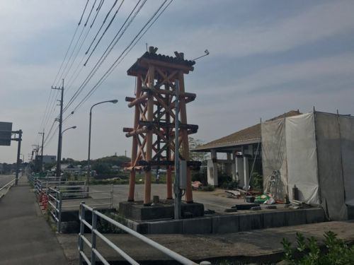 香南市野市町の土佐うどん「源水」は現在解体中。