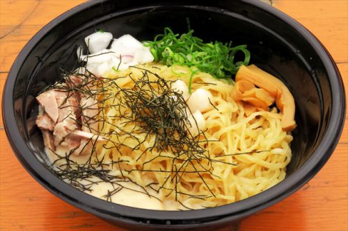 ミラノ店のまかないから誕生!地中海系の海鮮まぜそば ウニだくのホタテ塩まぜそば 龍旗信 本店 @ 西梅田スクエア anまかないフェス2017大阪 160513