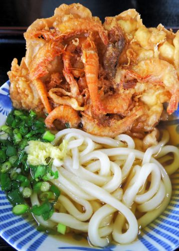 郵便局集配職員休憩所で芝海老のかき揚げ天うどん 山下うどん @ 坂出 今年4回目の讃岐うどんツアー 二軒目 170601
