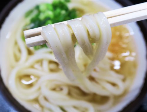 老舗製麺所系うどん店がリニューアルオープン !!! 上田製麺所(上田うどん) @ 高松市太田 今年5回目の讃岐うどんツアー 三軒目 170610