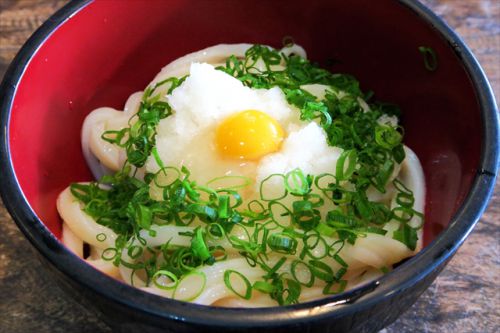 創業は江戸時代?讃岐最古のうどん店で当店イチオシ!のしょうゆうどんをいただく !!! ヨコクラうどん @ 高松市鬼無 今年4回目の讃岐うどんツアー 一軒目 170610