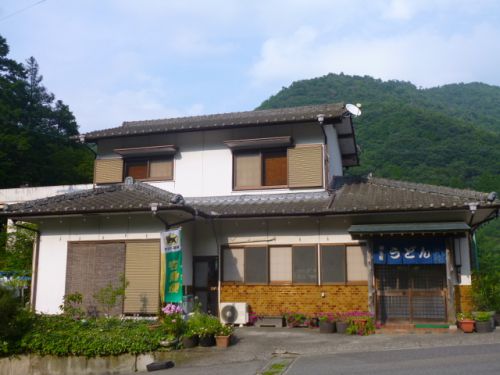 手打そのままうどん 一本杉