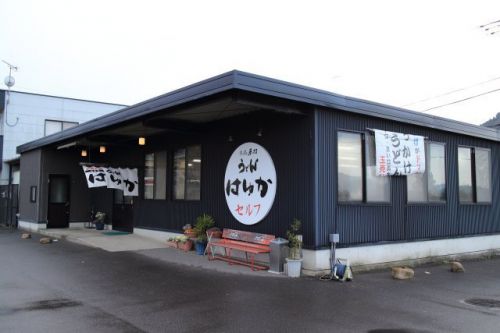 【讃岐うどん】本格手打うどんセルフ「はゆか」香川県・綾歌郡綾川町