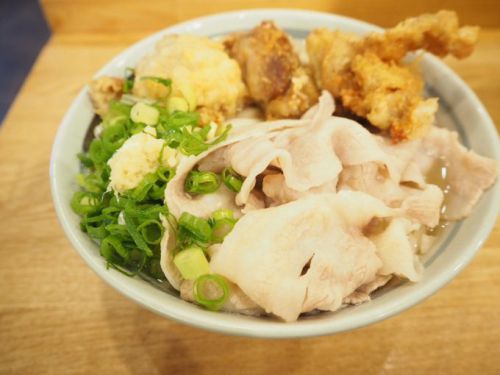 甚三 〜 丸香出身うどん店で肉系さぬきうどん