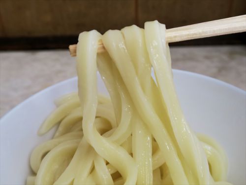 ラッキー !!! ナイスタイミングで釜ぬきうどんをいただく! 手打うどん たむら @ 綾川町 今年11回目の讃岐うどんツアー 三軒目 171025
