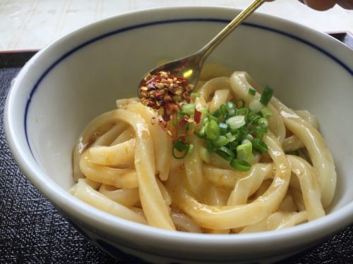 ワケあって10分間しか営業していないうどん屋です。