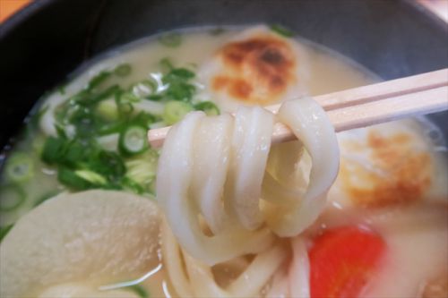 あんこ入りのお餅が入った白味噌仕立てのうどんをいただきました! 本場かなくま餅 福田 @ 観音寺 今年12回目の讃岐うどんツアー 四軒目 171122