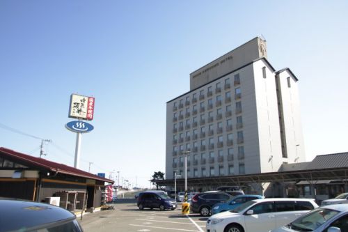 【高知黒潮ホテル】「レストラン」ランチに香南市"にら塩焼そば"発見
