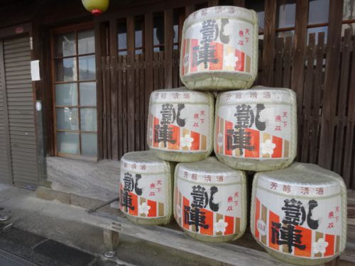 四国横断 酒とうどんと蕎麦の旅 香川観光 食べたら登る、こんぴらさんと丸亀城