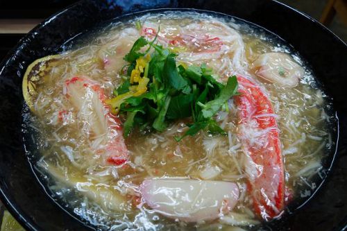 手打ちうどん 紅屋 @ 本ずわい蟹の葛あんかけうどん