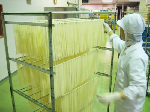 僕はうどん屋だけど、うどんだけ作ってればいいってわけではないと思うんです。