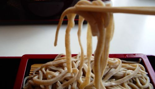 話題の「ゆさそば」