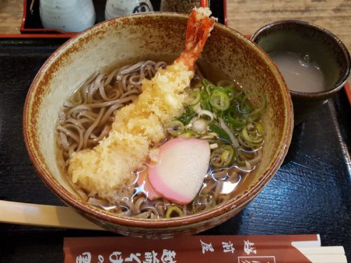 「越前そばの里」天ぷらそば
