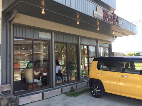 香川観音寺『カマ喜ri(カマキリ)』カフェの様なオシャレうどん屋!