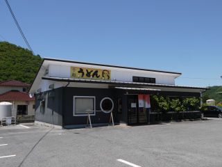 冷たいうどんが・・・「手打ちうどん こころ」