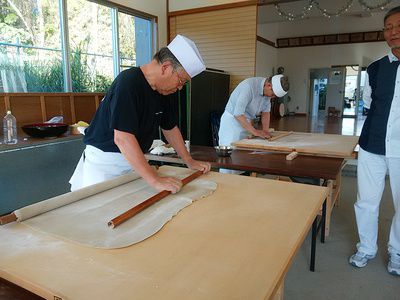 大宜味初の蕎麦打ち初段になるか?