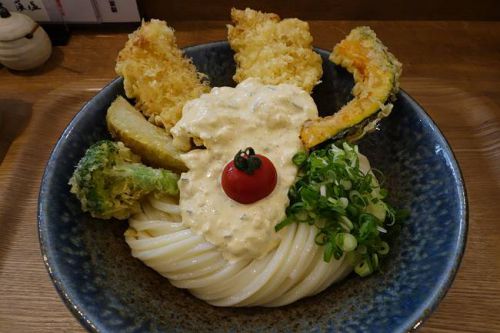 うどん an @ とりタル天ぶっかけ と 旨辛肉味噌ぶっかけ
