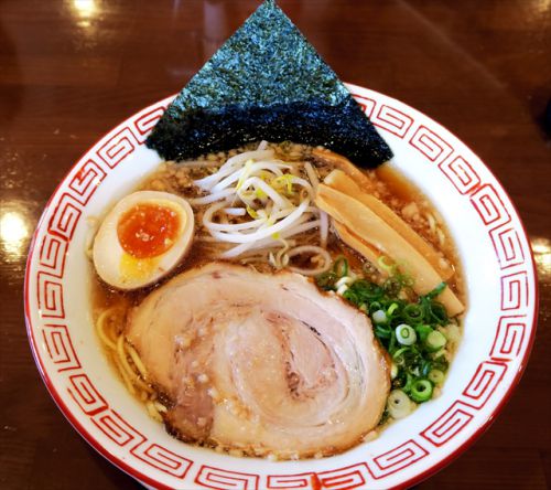 とらまる製麺 醤油らーめん あられ @ 高松市多肥下町 今年11回目の讃岐うどんツアー 三軒目 180725