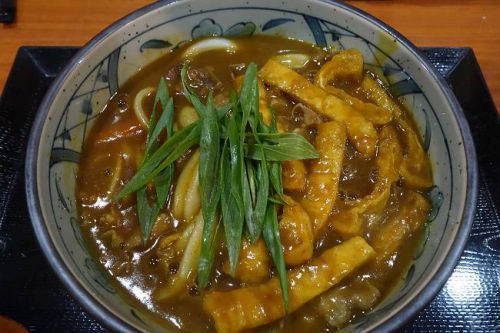麺・居酒屋 鶴喜屋 @ カレーうどん