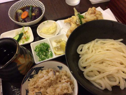 雲雀丘花屋敷のうどん「千吉」