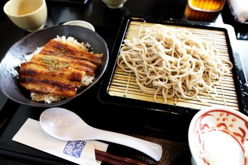 【高知】「おく実庵」手打ち蕎麦の人気店は「ランチセット」がお得!
