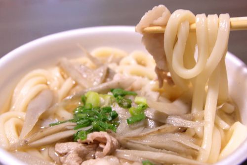 くいしんぼ如月「味噌煮込みうどん」冬季限定メニュー