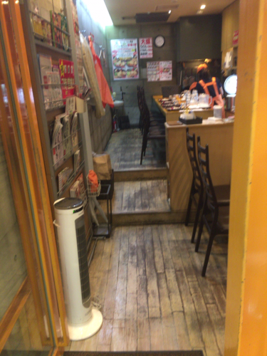 神戸の新ご当地料理!!うどんめし斬新すぎてヤバイが旨い!!