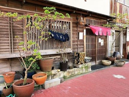 白金台 「利庵」 「茄子の煮浸し」に蕎麦のホシ散る「せいろう」