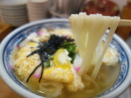 【福岡】六本松の優しさ溢れる淡麗うどん♪@恵味うどん