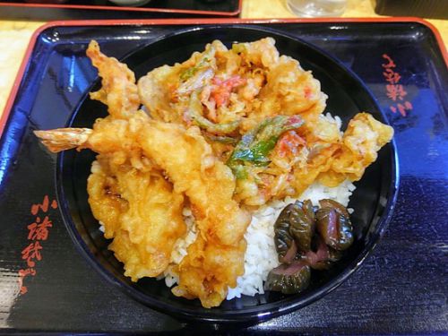 小諸そばで天丼ランチです