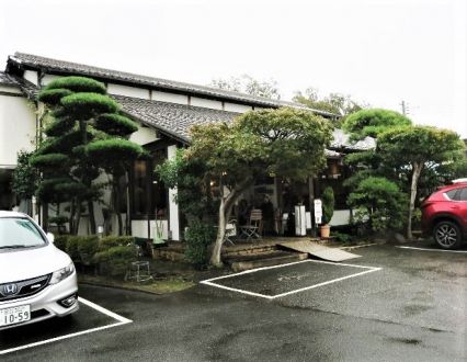 三鷹 「御狩野」 「玉子とじそば」に「肉南蛮そば」