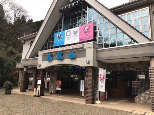 どうせならこの土地のデカ盛りを そば処 長岡屋