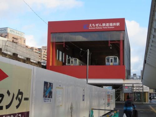 手打うどん 谷川製めん所 - これは、越前ひやかけだ! -