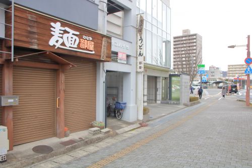 【閉店】鄙屋(ひなや)-高知市かるぽーと西のうどん蕎麦のお店が閉業…