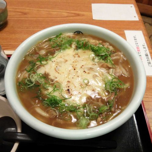 大阪 梅田駅周辺で食べたカレーうどんまとめ!!【実食16店舗17杯】