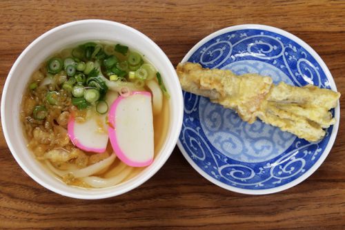 一玉のうどんを三人で・・・・・ さぬきうどん むぎ @ 宇多津 うどんコレクションスタンプラリー達成者パーティーツアー 二日目の五軒目 200302