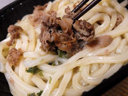 お家で、讃岐麺一番 冷凍 肉ぶっかけうどん温!ストック筍ご飯と☆アルモンデ・ランチ♪ 200513