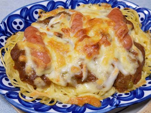 またも、お家でカレー!3日連続?ライス、うどん、そして焼カレーチーズスパ♪ 200528