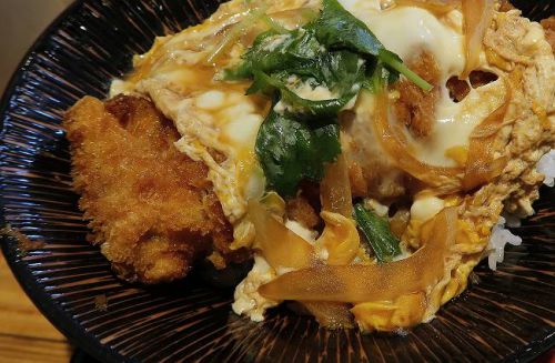 純愛うどん なでしこ @ ビッグサイズのあごの焼き