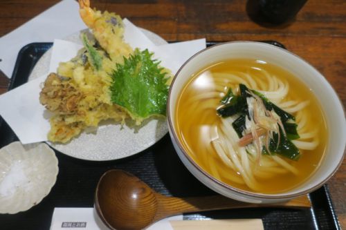 饂飩とお酒 からほり きぬ川@谷町六丁目