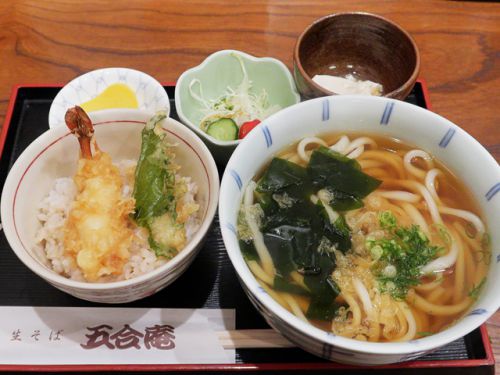 地元で愛されるうどんもある蕎麦店 五合庵 @ 針中野 200617