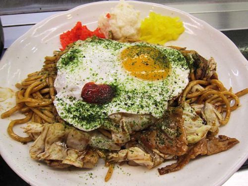 「あべとん」 天王寺・あべちか ランチは 焼そば定食!大瓶ビールと☆ 200912