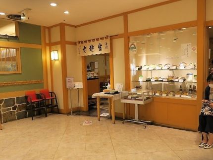 吉祥寺 「神田まつや」 十五夜近し雲間がかる「月見そば」