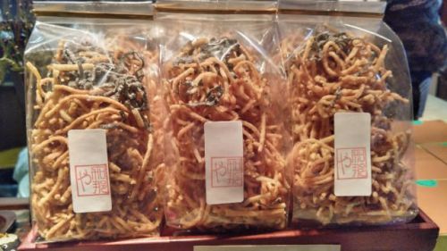 揚げ蕎麦揚げました(*ゝω・*)