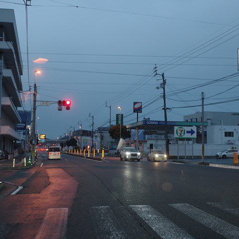 「なか卯」にて、朝そば温たまセット
